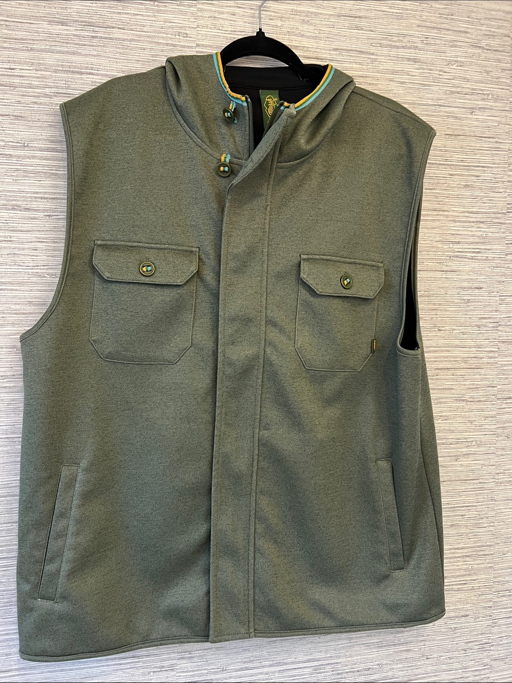 Men's Sleeveless Hooded Vest in Olive